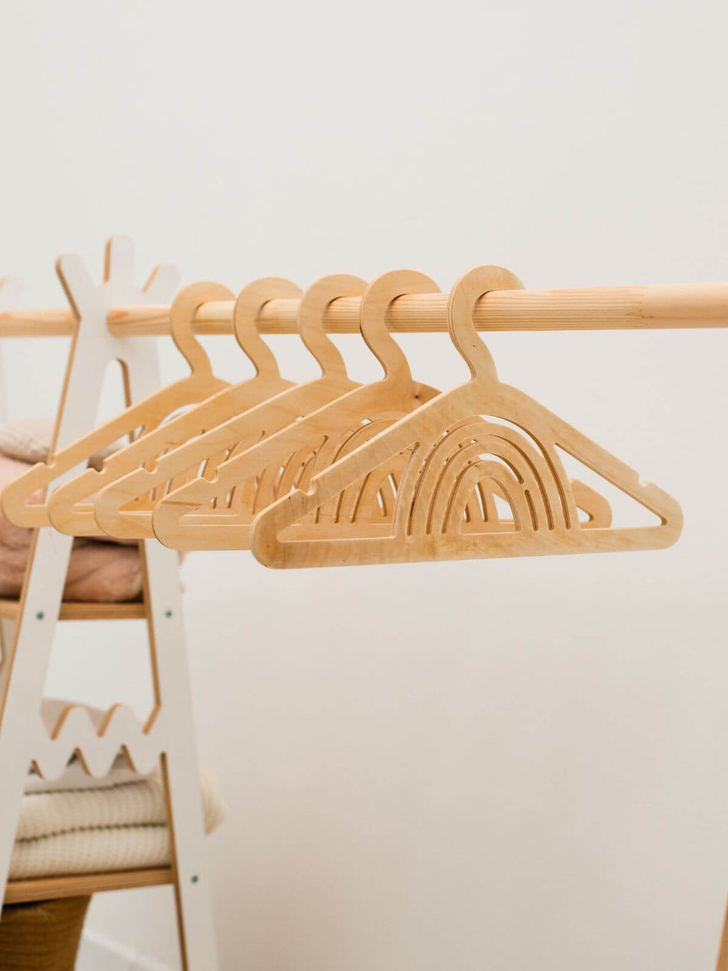 Pack of 5 Wooden Baby Hangers (USA ONLY)