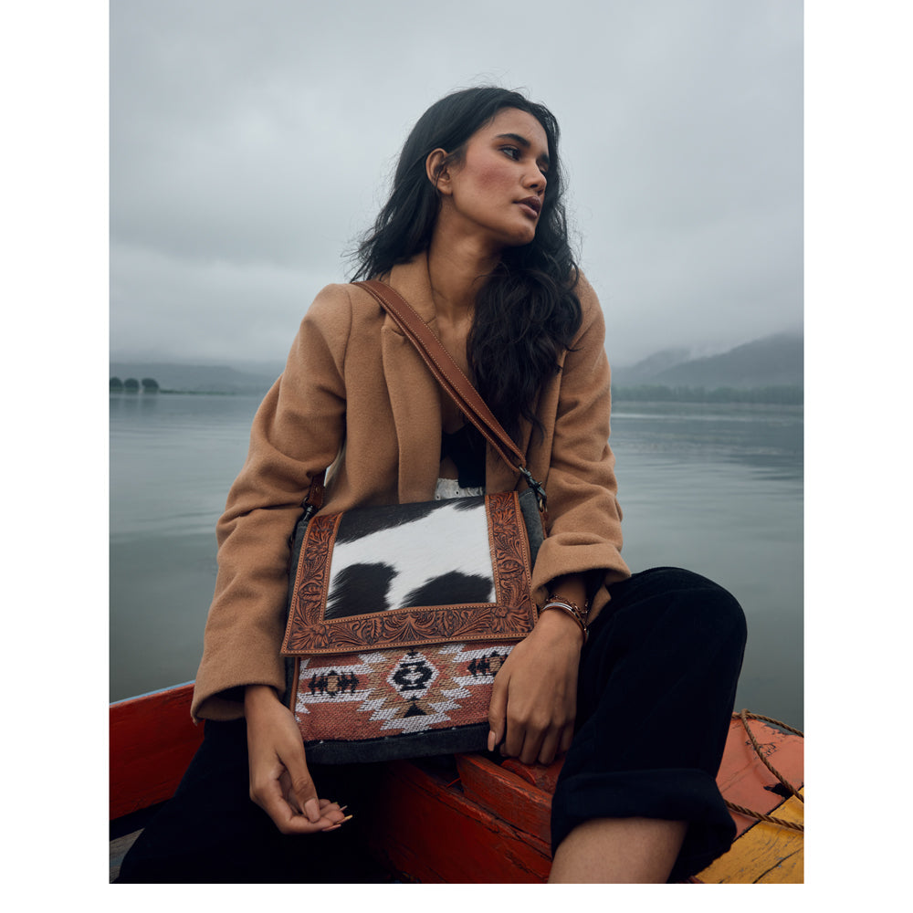 SANSA LOPEZ HANDTOOLED BAG - PhishStones Products