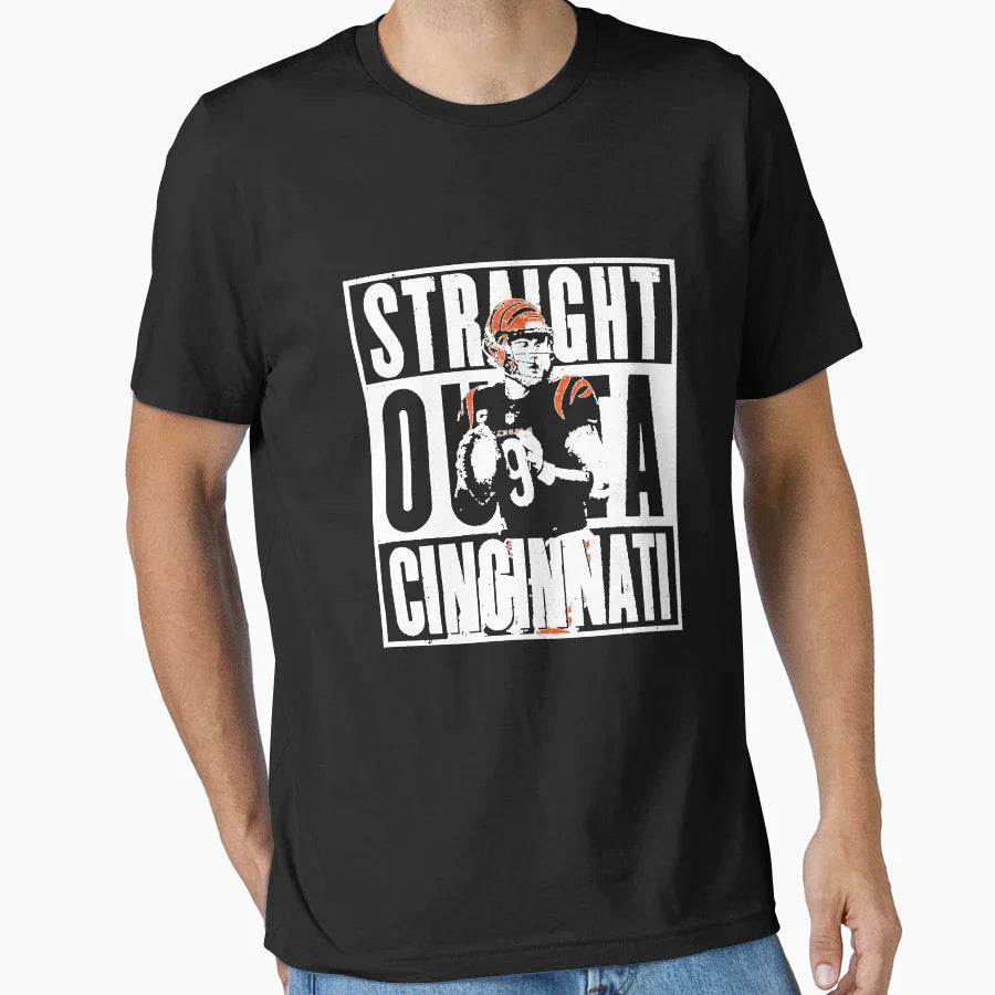 Player Sports Quarterback 14 Wide T-Shirt - Minimalist Print Unisex