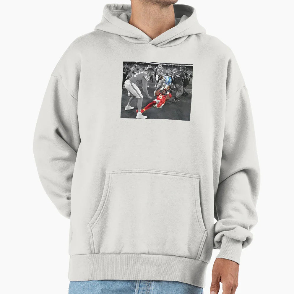 Intense Aerican Fotball Tackle Moment Hoodie - Aesthetic Graphic Men Women
