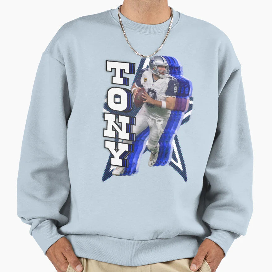 Dallas Cowboy Legend Tony Romo Sweatshirt - Minimalist Print for Adults