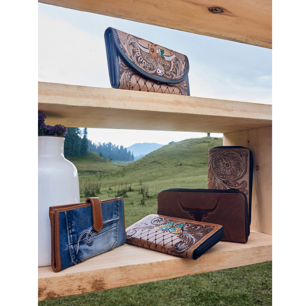 TAUREAN WALLET - PhishStones Products