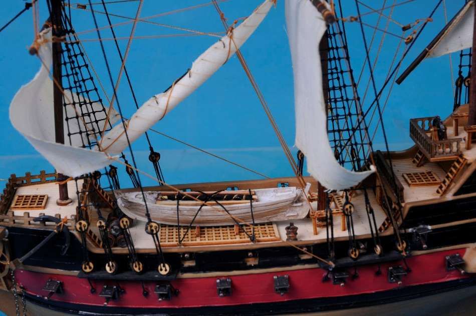 Calico Jack's The William Model Pirate Ship 36"" - White Sails