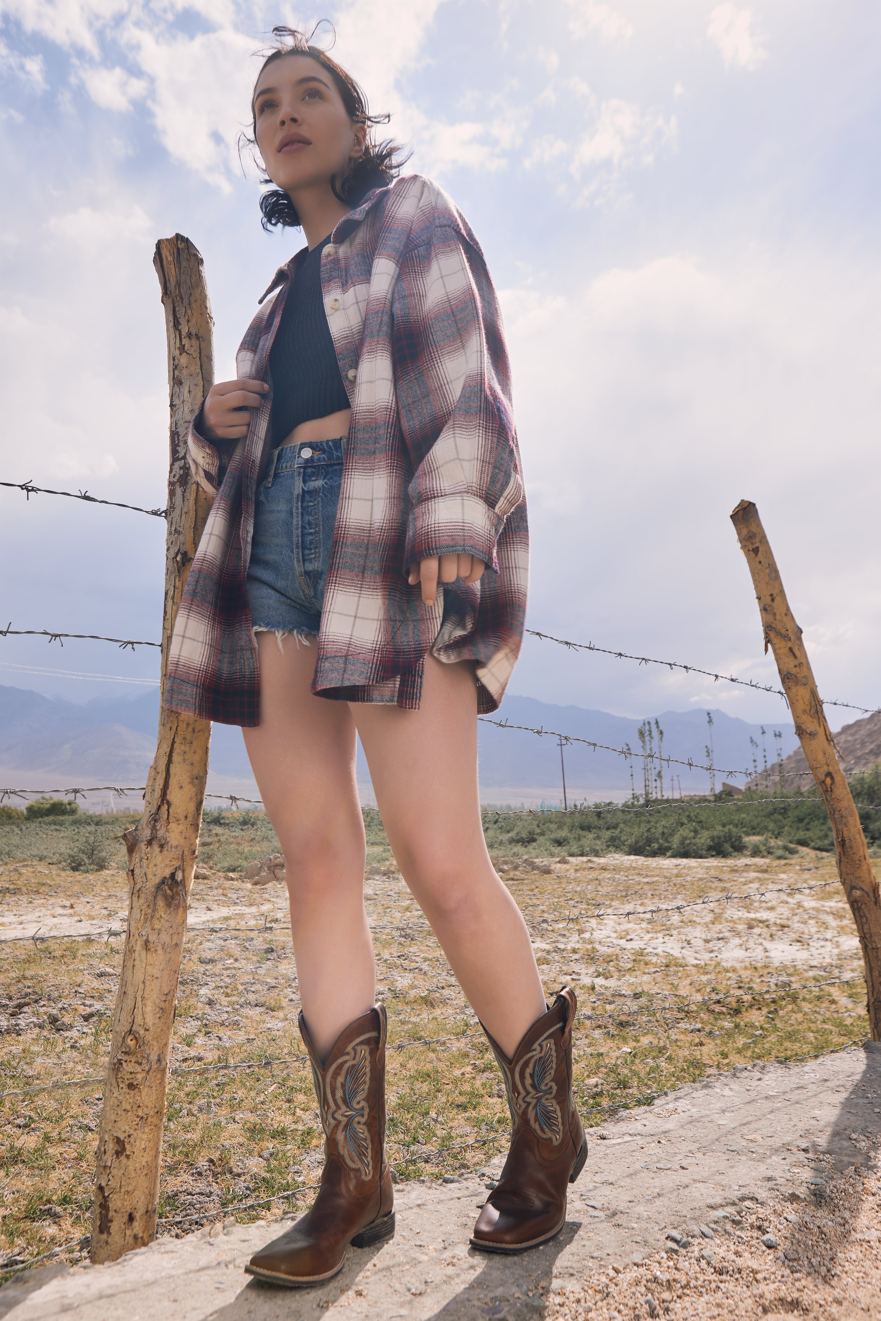 Tribu Hide Boot - PhishStones Products
