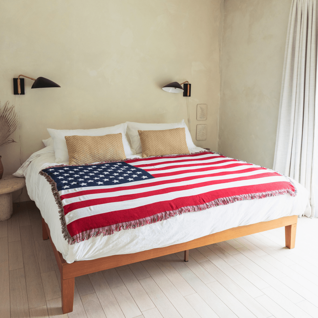 USA Flag Woven Throw Blanket - PhishStones Products