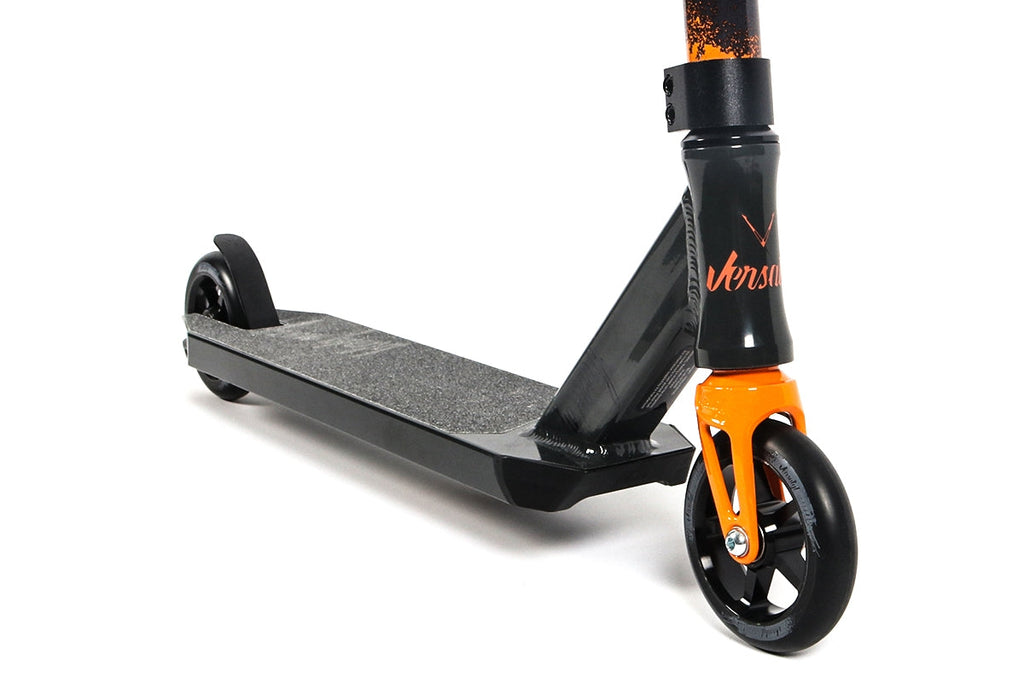 Versatyl Bloody Mary Complete Scooter - Orange/Blue/Black