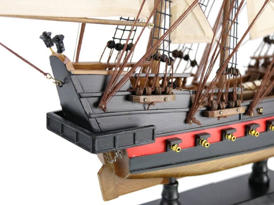 Wooden Thomas Tew's Amity White Sails Limited Model Pirate Ship 26""