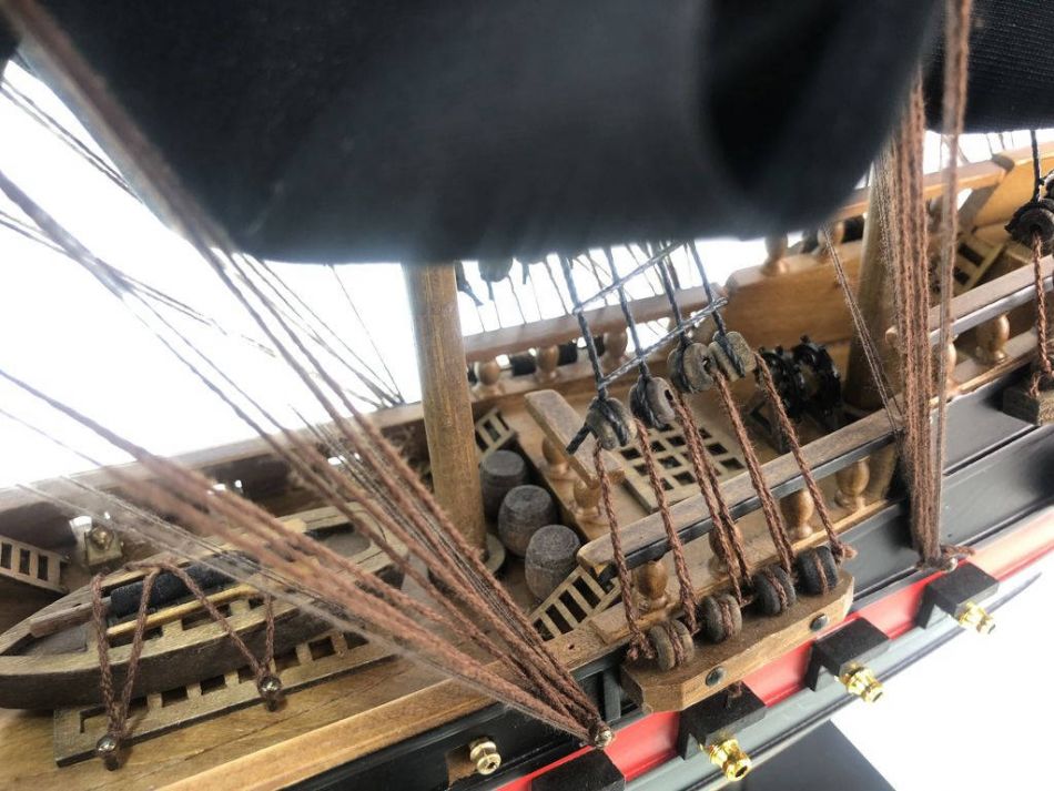 Wooden Thomas Tew's Amity Black Sails Limited Model Pirate Ship 26""
